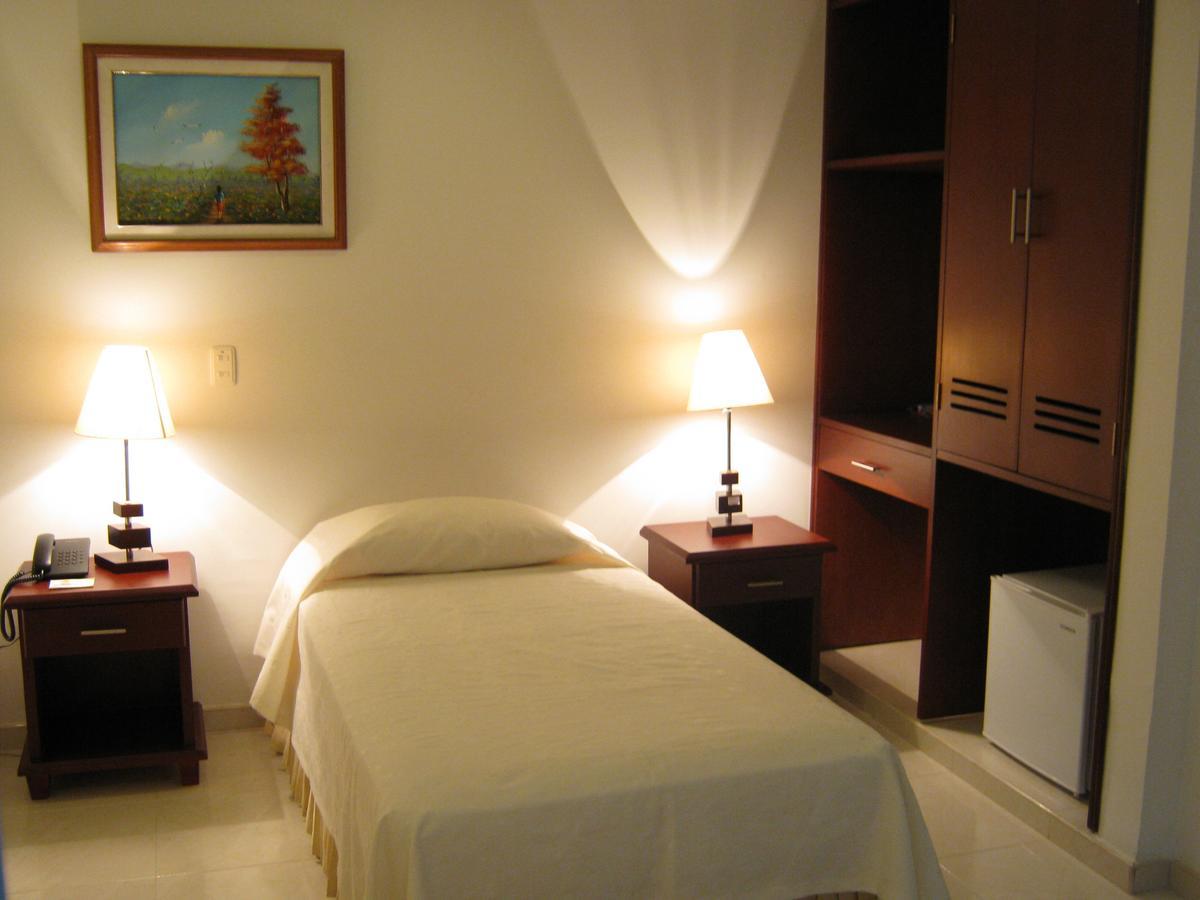 Hotel Sol Dorado Villavicencio Exteriör bild